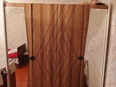 Ev və bağ: ✅Tecili dolab satilir 180 manata. Hündrlik 2 metir enlyi 2.30