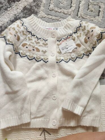 Куртки: Qız üçün jaket
Yeni
18-24 ay