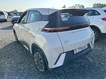 BYD: BYD Seagull: 2023 г., 0.1 л, Автомат, Электромобиль, Хэтчбэк — 3