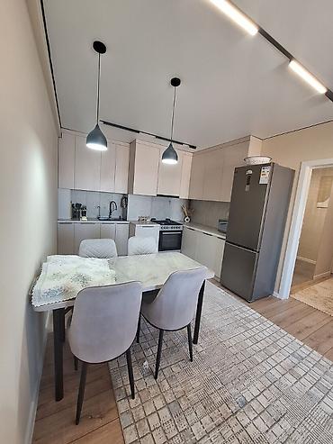гараж продается: 3 комнаты, 77 м², ул. Гагарина Элитка, 6 этаж, Евроремонт — 1