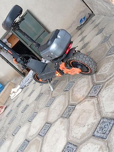 m365 pro scooter: Elektrikli skuter heç bir problemi yoxdu rulito m4 MAX. heç bir — 3