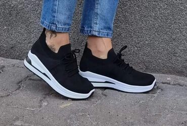 Women's Sneakers and athletic shoes: 41 — 2