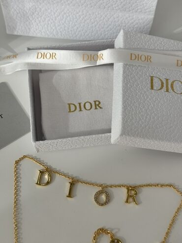 свадебные национальные платья: Подвеска-ожерелье Dior, золотистого тона - Тонкая цепочка с