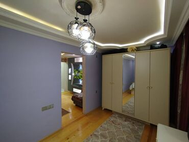 Uzunmüddətli kirayə mənzillər: 2 otaqdan 3 otaqa düzəlmə Evdə hər bir əşya var İsti su var istilik — 5