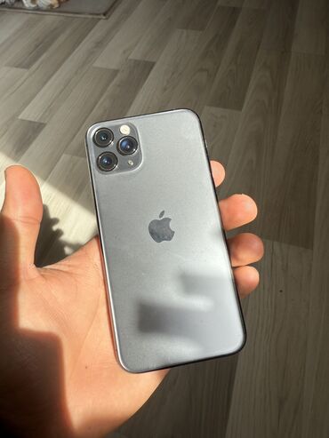 Apple iPhone: IPhone 11 Pro, Б/у, 256 ГБ, Чехол, 100 %