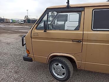 Volkswagen: Volkswagen Transporter: 1985 г., 1.8 л, Механика, Бензин, Минивэн — 10