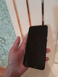 redmi 8 a: Salam, Telefon Ekranı xarabdır qalan herşeyi yerindedi. Az işlənilib
