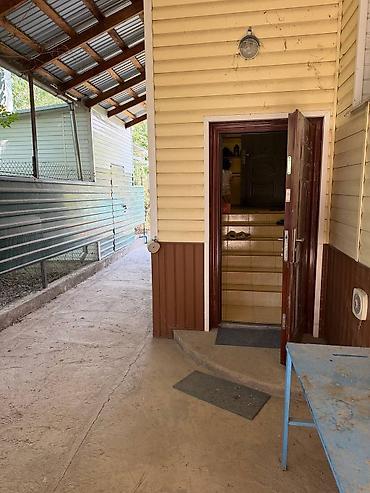 село люксембург кыргызстан: 296 м², 4 комнаты, Без животных — 4