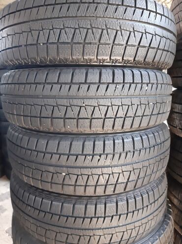 пакршка 15: Шиналар 185 / 65 / R 15, Кыш, Колдонулган, Комплект, Жапония, Bridgestone