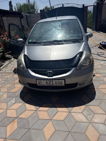 срочно срочно продам машину: Honda Jazz: 2008 г., 1.3 л, Механика, Бензин, Купе