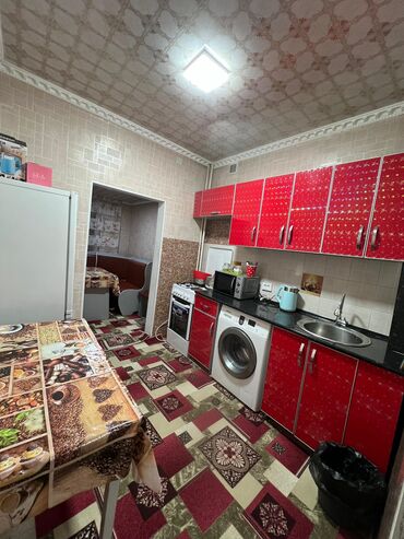 Посуточная аренда квартир: 3 комнаты, Душевая кабина, Постельное белье, Кондиционер — 11