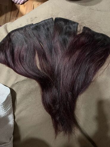 Lepota i zdravlje: Prirodna kosa na klipse 50cm-100gr Boja mahagoni imam dva ovakva