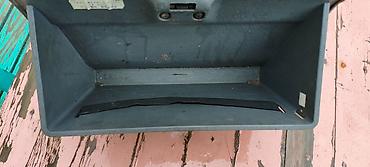 Digər salon aksesuarları: Mitsubishi Airtrek üçün ön salon aksesuarları. Şitdə və sükanda airbag — 3