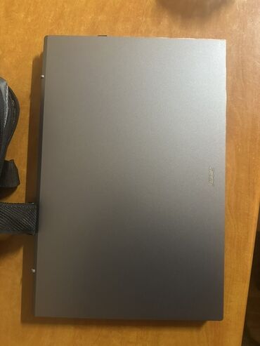 microsoft surface pro 8 qiymeti: Acer noutbuk + aksesuarlar dəsti - Noutbuk: Acer brendi, boz rəngli