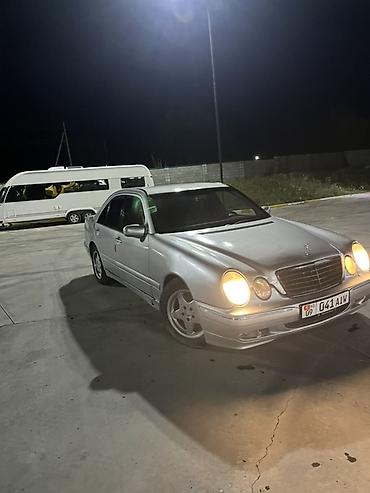 машина кроссовер: Mercedes-Benz E-Class: 2000 г., 2.7 л, Автомат, Дизель, Седан — 3