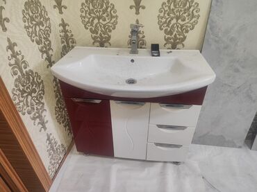 Avtogen: Hamam üçün dolablı lavabo komplekti - Üst hissə: geniş, oval formalı