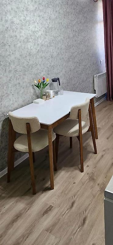 Tək masa satılır 120₼. Yenidi. Ünvan Yasamal &amp;Rumi