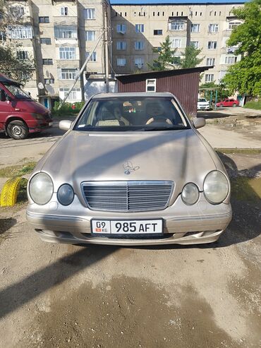 Mercedes-Benz: Продается Мерседес 210, 2000 года выпуска, в хорошем состоянии, без