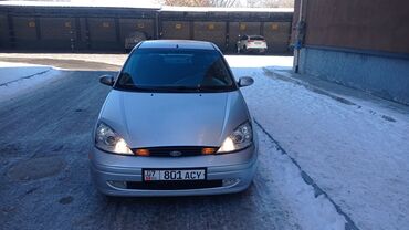 Ford: Ford Focus: 2001 г., 2 л, Автомат, Бензин, Седан