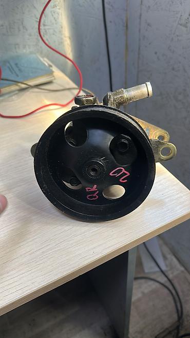 Бампер и комплектующие: Бампер Volvo, Оригинал — 5