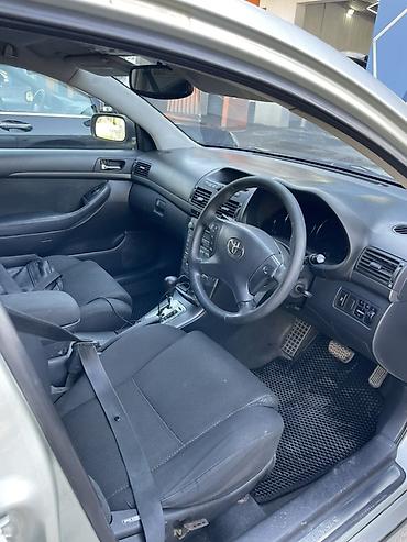 тайота авенси: Toyota Avensis: 2003 г., 2 л, Автомат, Бензин, Седан — 4