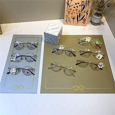 Манекены: Продаю торговое оборудование листайте Манекены В наличии 4 штуки — 12