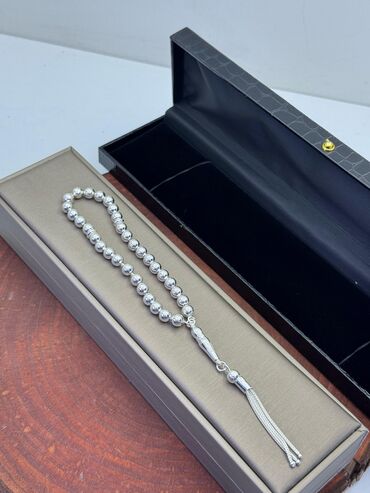 Təsbehlər: Gumuş tesbehler. 925 prob. Yenidir.qiymetler ferqlidir. Cekiye gore — 7