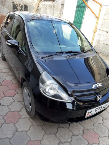 Honda Fit 1.3 л. 2006 | 154000 км