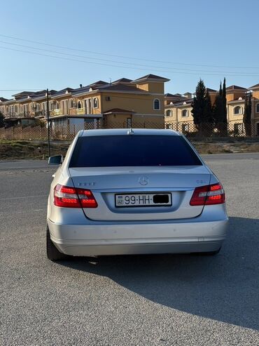 Mercedes-Benz: Mercedes-Benz E 220: 2.2 l | 2011 il Sedan -da lalafo.az — 7 Mercedes-Benz: Mercedes-Benz E 220: 2.2 l | 2011 il Sedan — 7