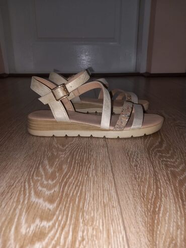 bele sandale: Sandals, Size - 36