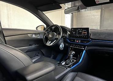 Kia: Kia K3: 2020 г., 1.6 л, Вариатор, Гибрид, Седан — 8