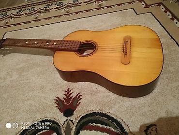 Təzə Gitaradi istifadə etmədiyim üçün satıram.Əla vəziyyətdədir