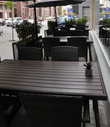 игровой стол баку: Restoran və kafe üçün 5 əd masa, 20əd oturacaqlar və yastıqlar. 3əd