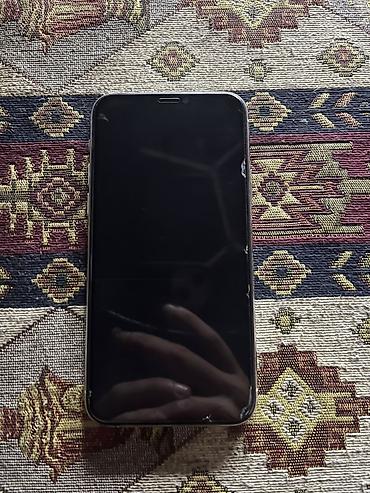 ipad pro m5: IPhone 11 Pro, 256 GB, Ağ, Face ID — 2