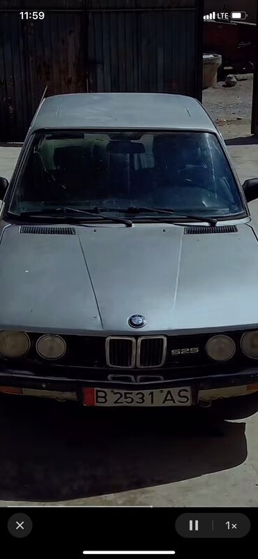 BMW: BMW 525: 1984 г., 2.5 л, Механика, Бензин, Седан