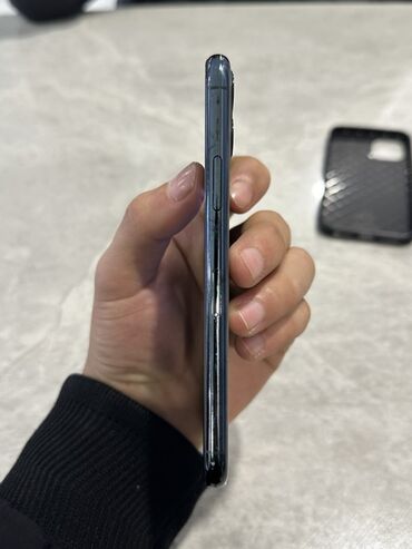 Apple iPhone: IPhone 11 Pro, Б/у — 5