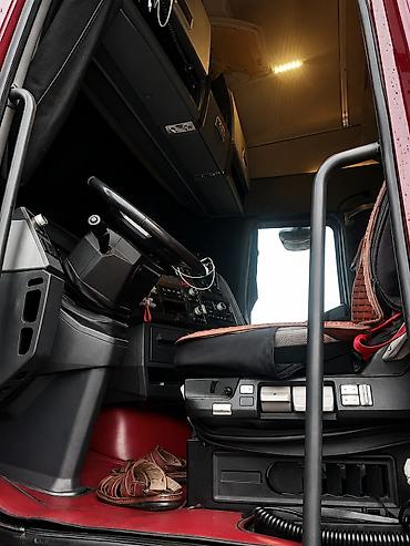 Qoşqular: Marka: Renault Model: T 440 Buraxılış ili: 2014 Ban növü: Dartıcı — 5