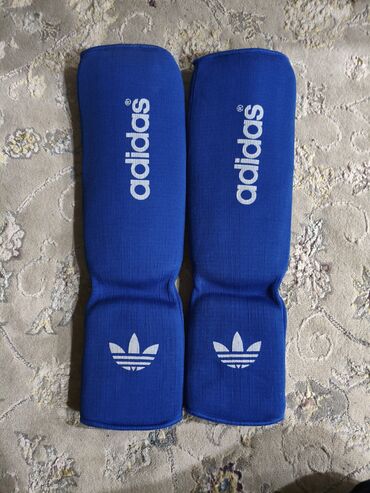 Защитные щитки-голеностопы Adidas (пара) - Тип: эластичные щитки для
