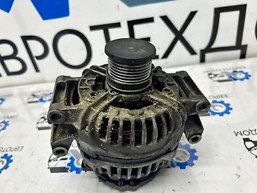 Генераторы: Генератор Mercedes-Benz 2011 г., Б/у, Оригинал, Германия — 2