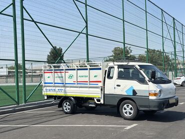 продаю или меняю с доплатой мне: Hyundai Porter: 2002 г., 2.6 л, Механика, Дизель, Универсал
