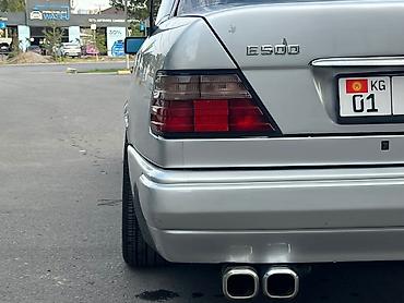 сидан: Mercedes-Benz E-Class: 1995 г., 5 л, Автомат, Бензин, Седан — 7