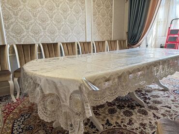 Столы для зала: Стол для зала, Б/у, Не раскладной, Овальная, Дерево