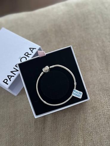 Серебряные браслеты: Пандора 925 проба Серебро С оформлением (в комплекте фирменный at lalafo.kg — 8 Серебряные браслеты: Пандора 925 проба Серебро С оформлением (в комплекте фирменный — 8