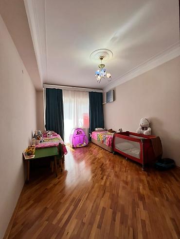 bakıda qiyməti: 📍 Elmlər Akademiyası m/s 🛣️ Zahid Xəlilov küç. 🏢 Yeni tikili 🏠 Qanuni — 10