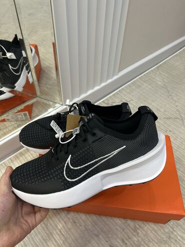 Кроссовки и спортивная обувь: Мужские кроссовки, 41, Nike, Новый, цвет - Черный, Самовывоз, Платная доставка