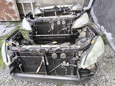 Передние фары: Комплект передних фар Toyota — 6