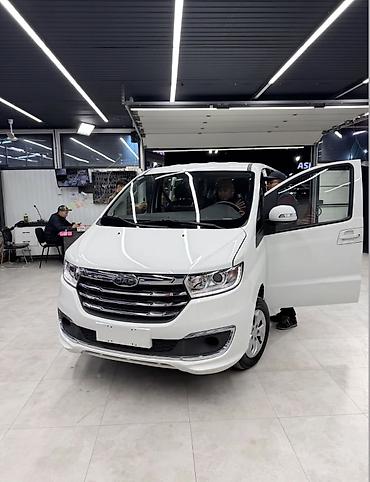 JAC: JAC Refine: 2023 г., 2 л, Автомат, Бензин, Вэн/Минивэн — 3