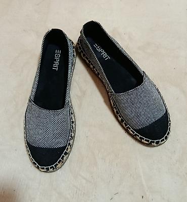 ESPRIT ženske espadrile - Model: slip-on espadrile sa zaobljenim