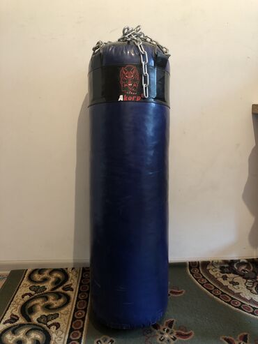 Бокс грушалары: Боксерская груша 40-50кг натуральная кожа,продаю по очень низкой цене