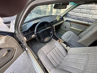 mersedes milenium: Mercedes-Benz W124: 1992 г., 2.2 л, Механика, Бензин, Седан — 5
